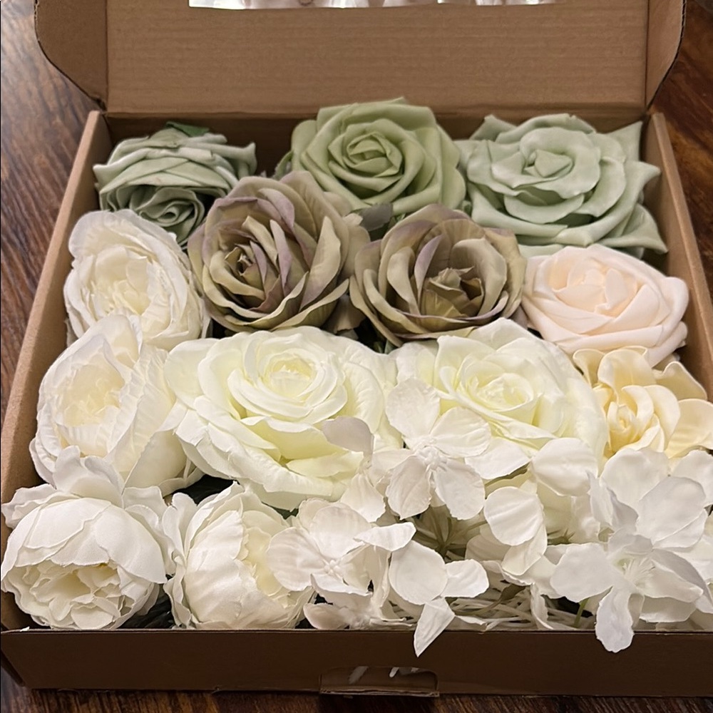 Faux Floral Rose and Hydrangea Arrangement - Cream & Sage